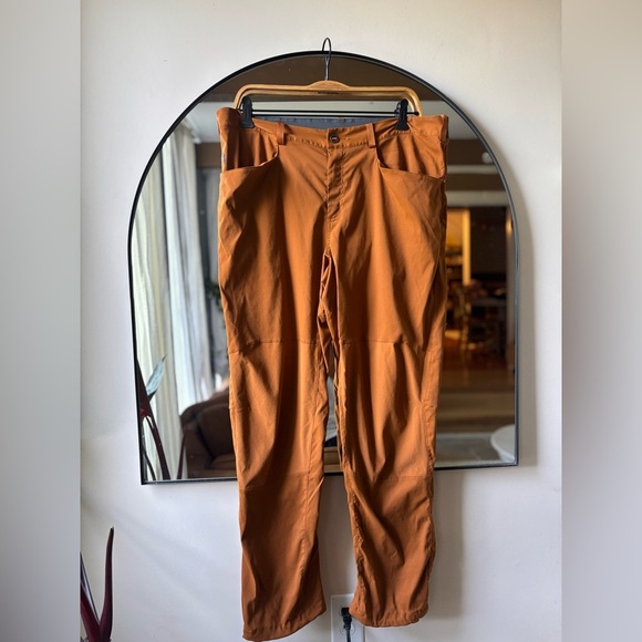 THE NORTH FACE | Beyond the wall rock pants | size 36x32 - Picture 3 of 9